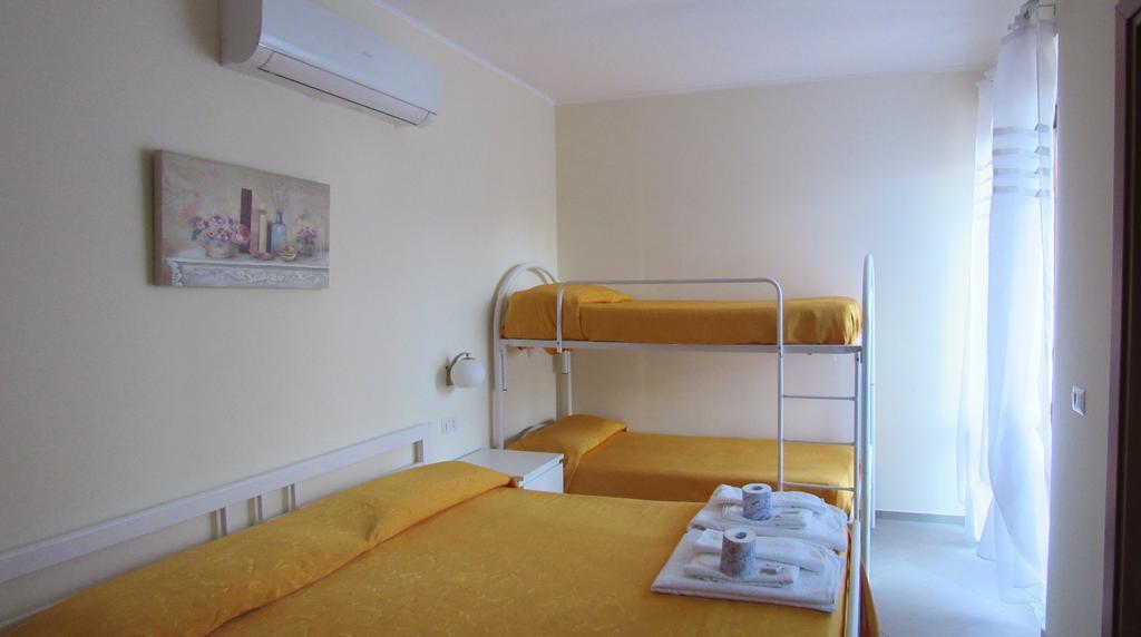 Hotel Santa Rosalia Марина-ди-Камерота Номер фото